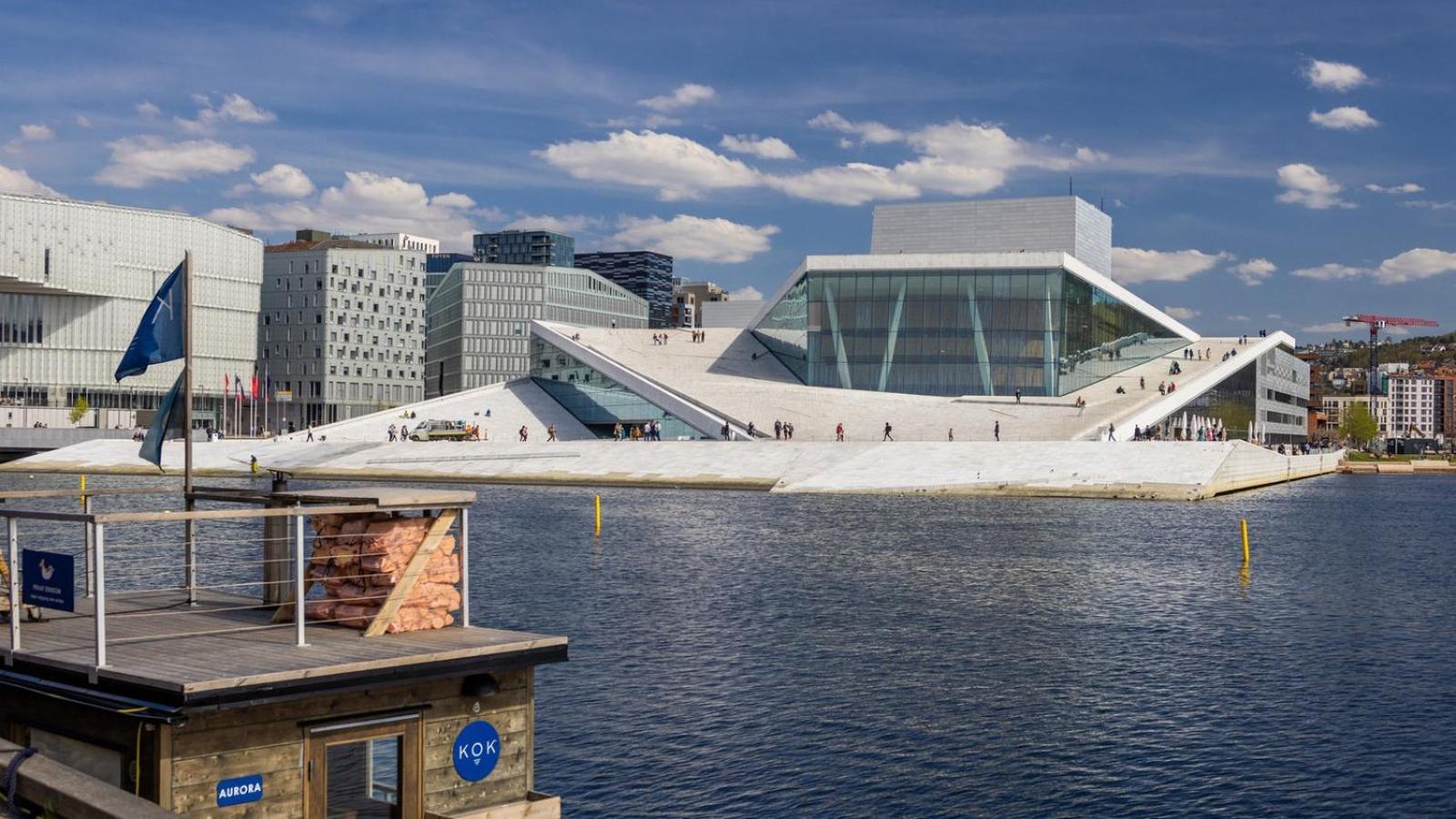Modern 3Bed Room Sea View Apartment @ Oslo Barcode 외부 사진